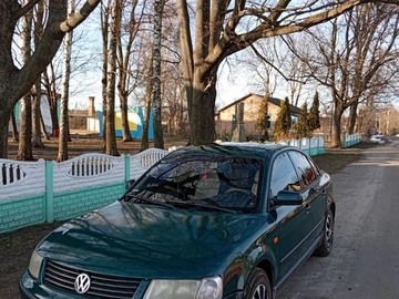 Авто Volkswagen Passat Sedan 1999 № 8540924