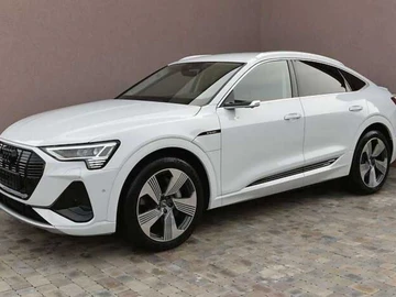 Авто Audi 100 2020 № 8541110