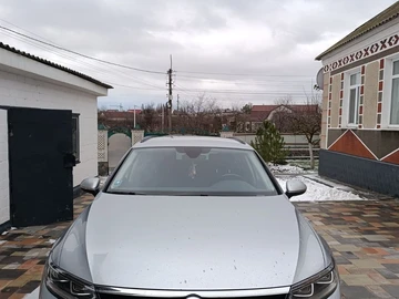 Авто Volkswagen Passat Variant 2018 № 8541128