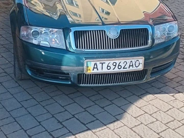 Авто Skoda Superb 2002 № 8541390