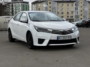 Авто Toyota Corolla 2018 № 8541391