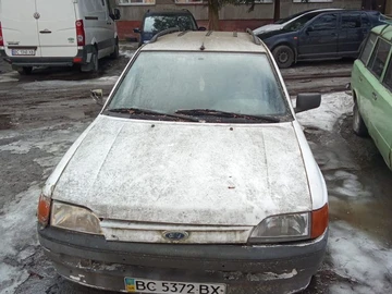 Авто Ford Escort 1993 № 8541413