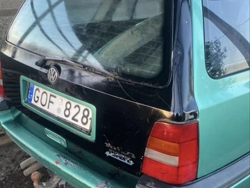 Авто Volkswagen Golf 1996 № 8541415
