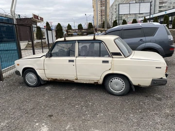 Авто ВАЗ 2107 1994 № 8541612
