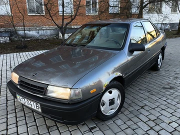 Авто Opel Vectra 1989 № 8541809