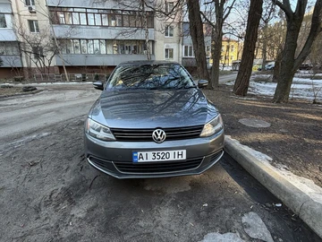 Авто Volkswagen Jetta 2013 № 8541909