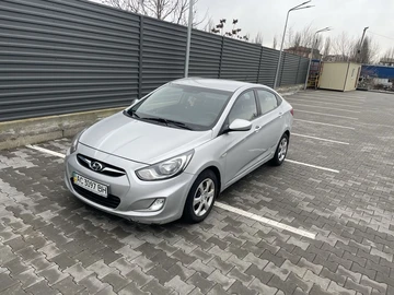 Авто Hyundai Accent 2013 № 8542051