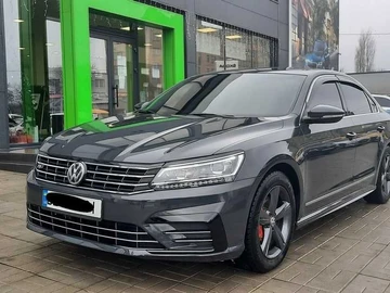Авто Volkswagen Passat Sedan 2017 № 8542060