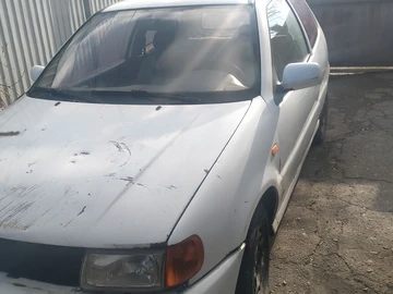 Авто Volkswagen Polo 1996 № 8542064