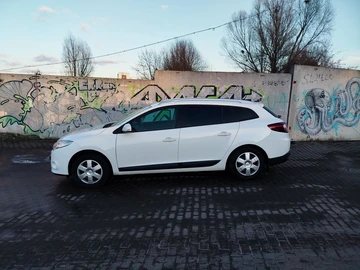 Авто Renault Megane 2011 № 8542093