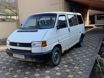Авто Volkswagen Transporter 1992 № 8542095