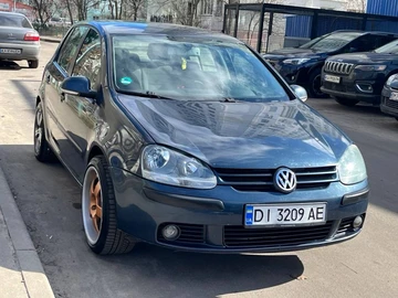 Авто Volkswagen Golf 2005 № 8542139