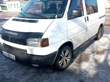 Авто Volkswagen Transporter 1992 № 8542171