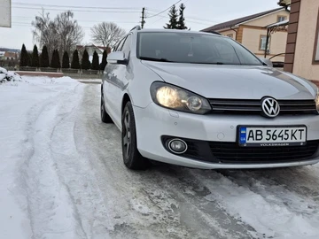 Авто Volkswagen Golf 2010 № 8542330
