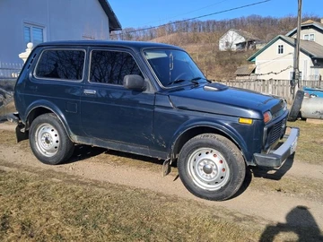 Авто ВАЗ 21214 2013 № 8542397