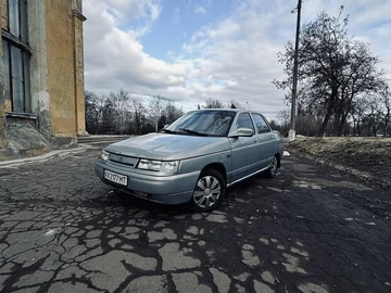Авто ВАЗ 2110 2004 № 8542407