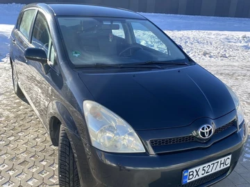 Авто Toyota Corolla Verso 2005 № 8542608