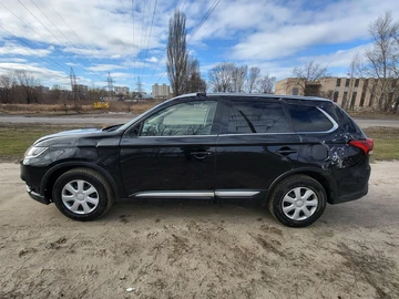 Авто Mitsubishi Outlander 2016 № 8542613