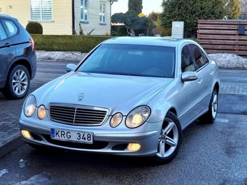 Авто Mercedes E Серия 2004 № 8542621