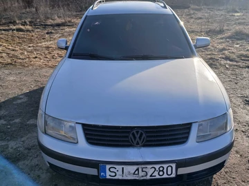 Авто Volkswagen Passat Cc 1998 № 8542624