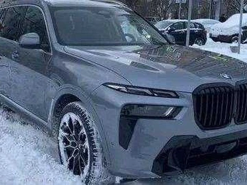 Авто BMW X7 2023 № 8542598