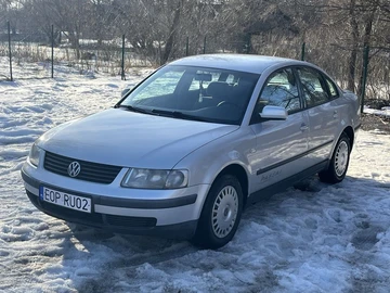 Авто Volkswagen Passat Sedan 1997 № 8542696