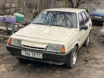 Авто ВАЗ 2109 1993 № 8542907