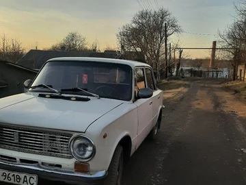 Авто ВАЗ 2101 1976 № 8542949