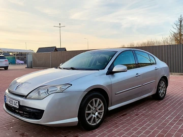 Авто Renault Laguna 2011 № 8543106