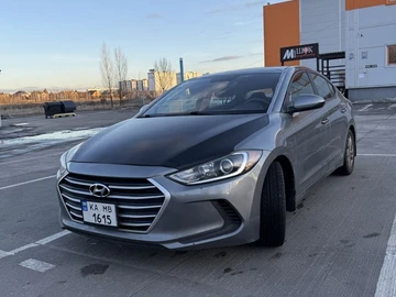 Авто Hyundai Elantra 2018 № 8543135
