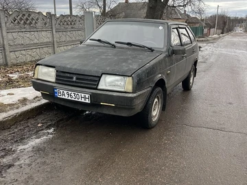 Авто ВАЗ 2109 1992 № 8543168
