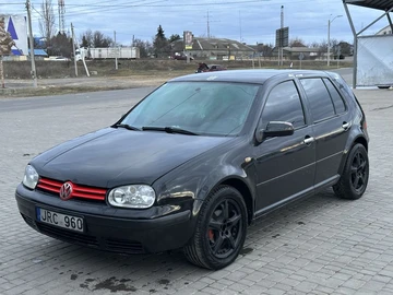 Авто Volkswagen Golf 1999 № 8543387