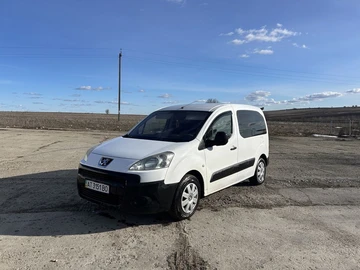 Авто Peugeot Partner 2008 № 8543433