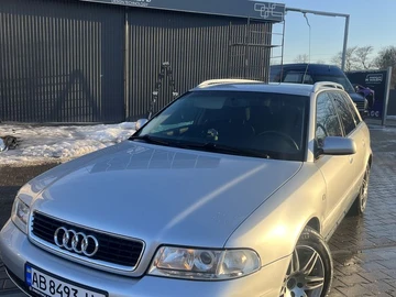 Авто Audi A4 2001 № 8543498