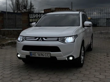 Авто Mitsubishi Outlander 2013 № 8543503