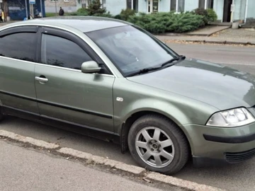 Авто Volkswagen Passat Sedan 2001 № 8543694
