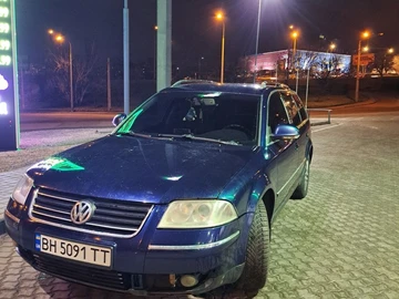 Авто Volkswagen Passat Variant 2004 № 8544133