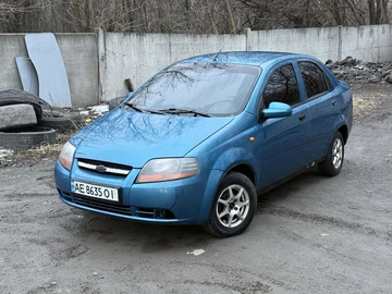 Авто Chevrolet Aveo 2005 № 8544134