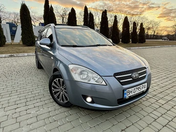 Авто KIA Cee X27 D 2007 № 8544332