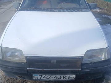Авто Opel Kadett 1987 № 8544401