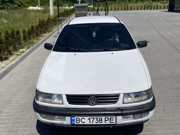 Авто Volkswagen Passat Sedan 1994 № 8544726