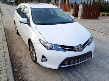 Авто Toyota Auris 2014 № 8544739