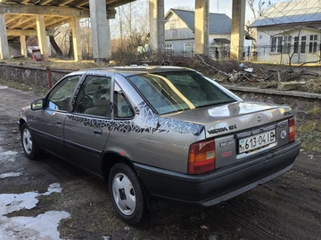 Авто Opel Vectra 1989 № 8544750
