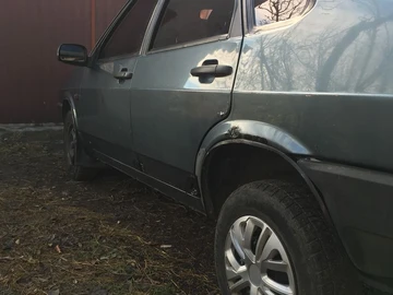 Авто ВАЗ 21099 2001 № 8544800