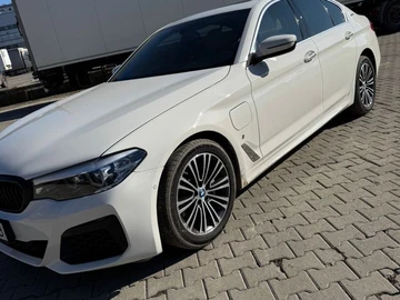 Авто BMW 5 Серия 2018 № 8544945