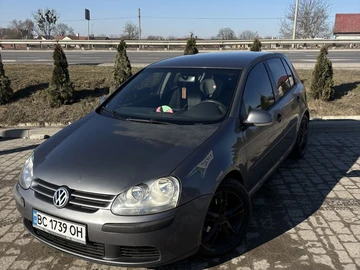 Авто Volkswagen Golf 2004 № 8545008