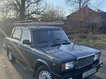 Авто ВАЗ 2107 1993 № 8545297