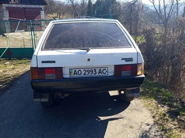 Авто ВАЗ 2109 1990 № 8545415