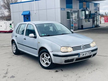 Авто Volkswagen Golf 2001 № 8545475