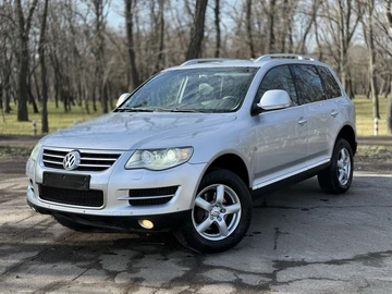 Авто Volkswagen Touareg 2009 № 8545780